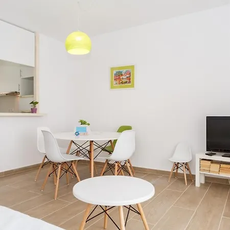 Appartement In *